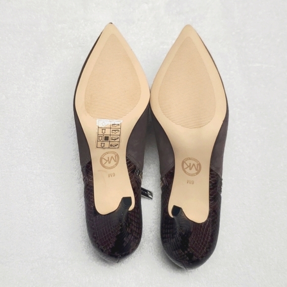 NWOT Michael Kors Bootie, 3.25" heel, size 6 - Picture 4 of 6